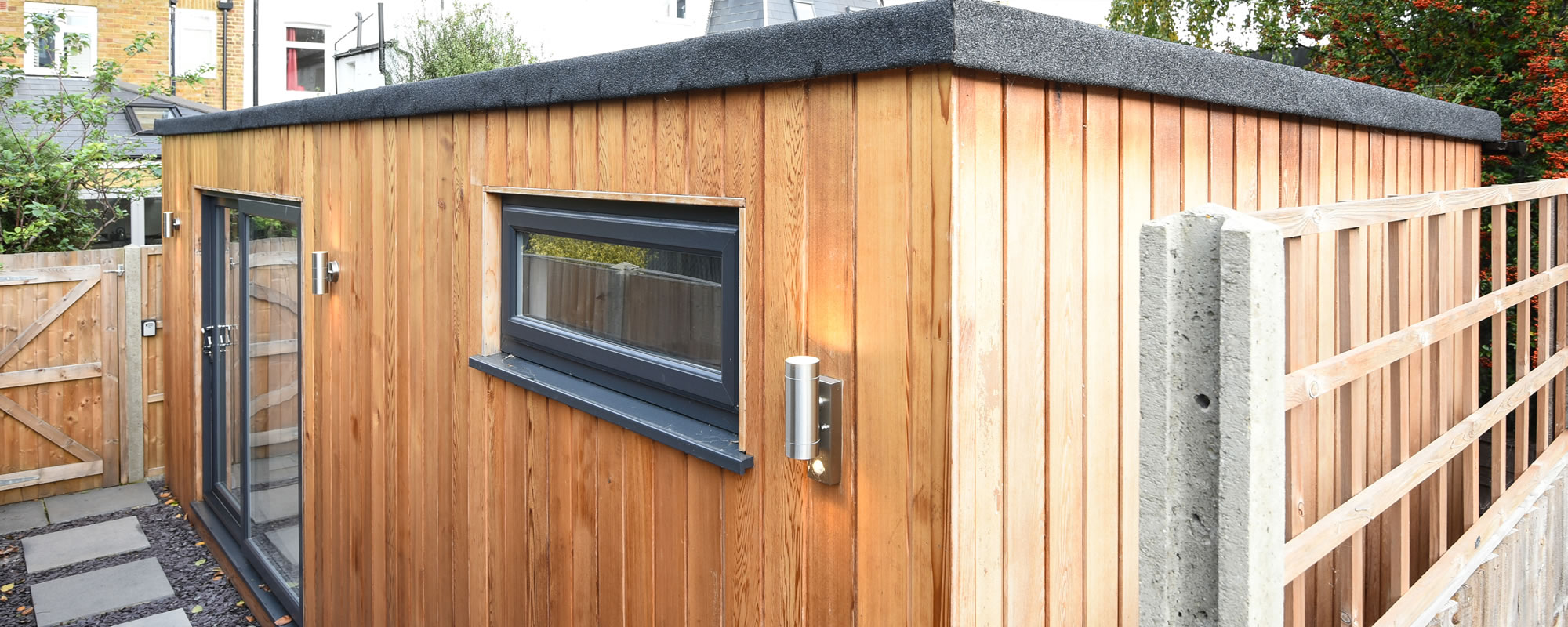 Bespoke One Bedroom Garden Annexe In Wimbledon, London
