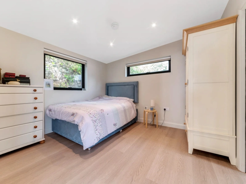 Contemporary Two-Bedroom Annexe – Folkestone, Kent