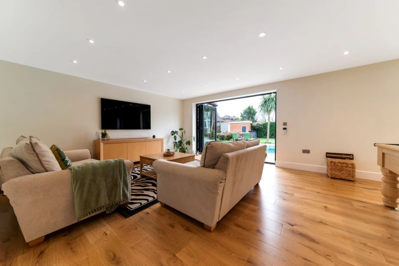 Should We Build a Garden Annexe or Move House?