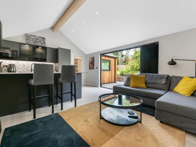 Luxury Two Bedroom Garden Annexe – Theydon Bois, Essex