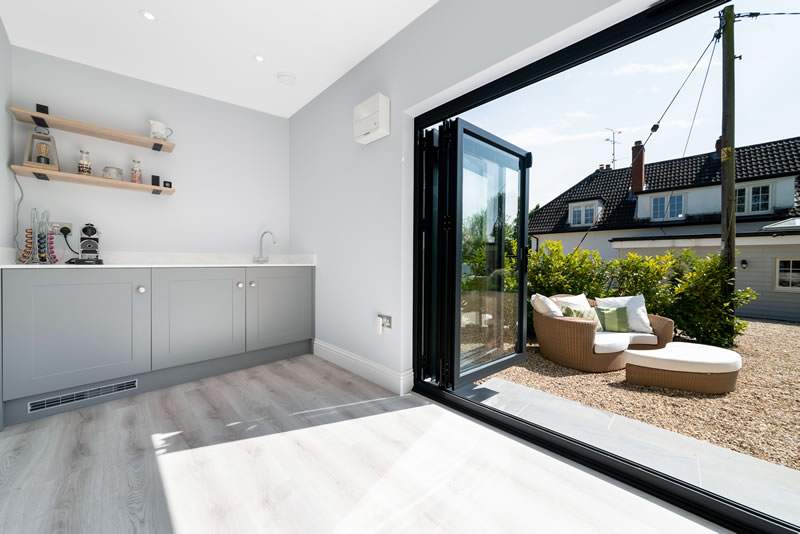 Garden annex studio range
