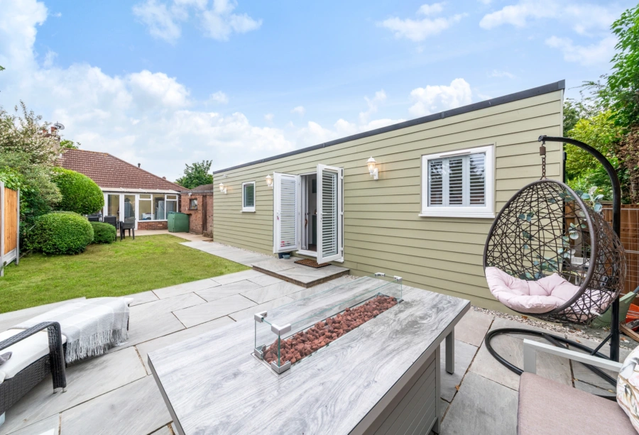 Which Hawksbeck Annexe Is Right for You?