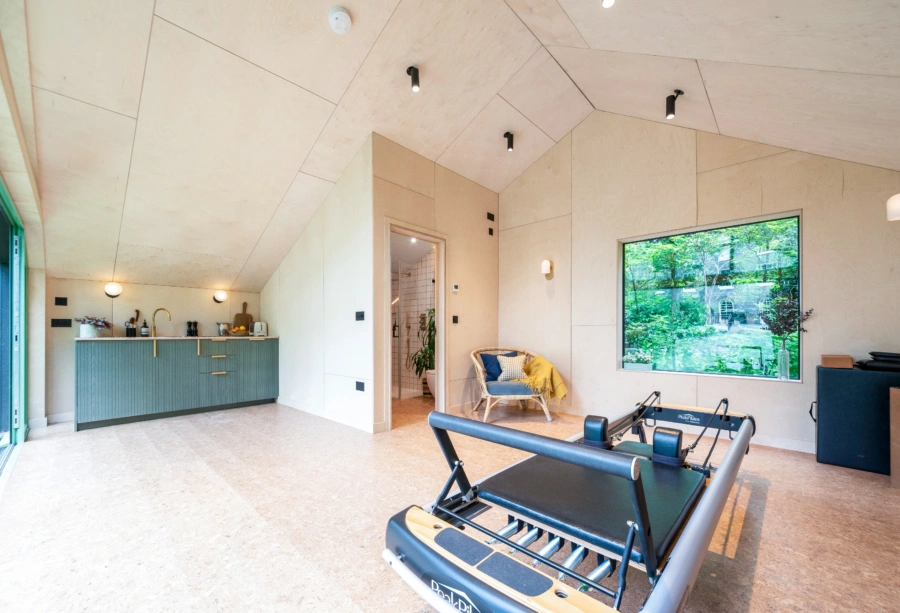 Could a Garden Annexe Give Your Family More Space Without Moving?